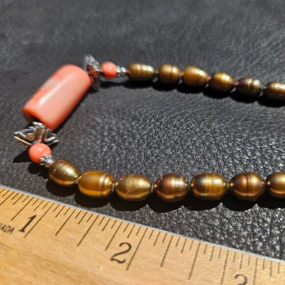 Golden Baroque Pearl Necklace - Picture 6 of 8